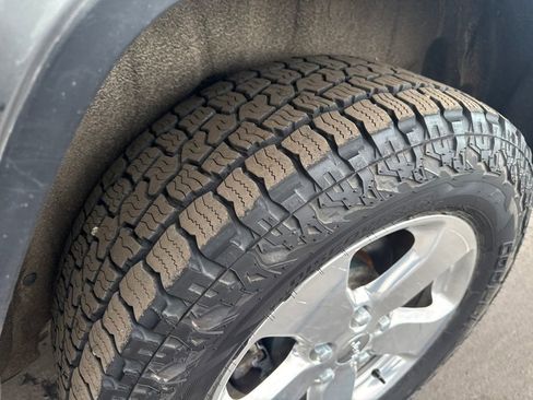 Used 2012 Jeep Grand Cherokee Limited image 34