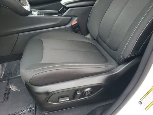 Certified 2025 Jeep Grand Cherokee Laredo X w/ Luxury Tech Group I image 24