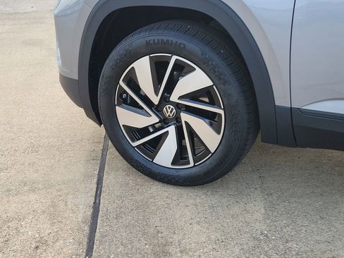New 2026 Volkswagen Atlas SE AWD/4WD image 5