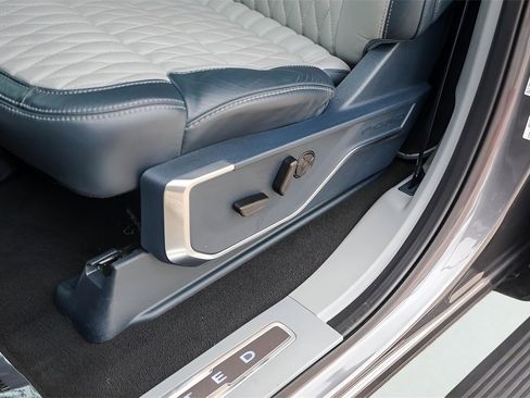 Used 2024 Ford F250 Limited w/ FX4 Off-Road Package image 11