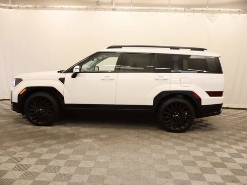 Used 2025 Hyundai Santa Fe Calligraphy AWD/4WD image 3