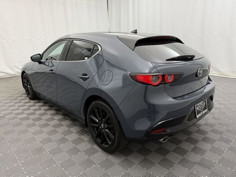 Used 2019 MAZDA MAZDA3 Hatchback w/ Premium Package FWD image 7