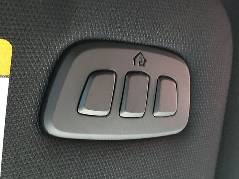 New 2026 Ford Explorer ST-Line w/ ST-Line Street Pack image 25