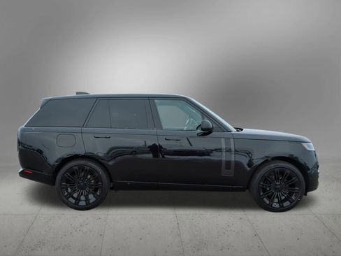 New 2026 Land Rover Range Rover SE image 7