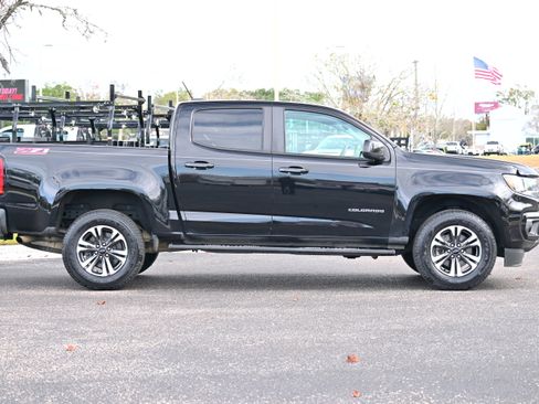 Used 2021 Chevrolet Colorado Z71 w/ Safety Package image 8