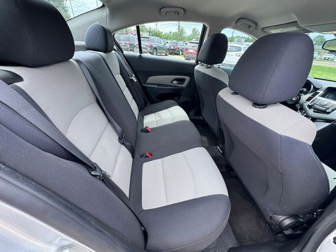 Used 2016 Chevrolet Cruze LS FWD image 22