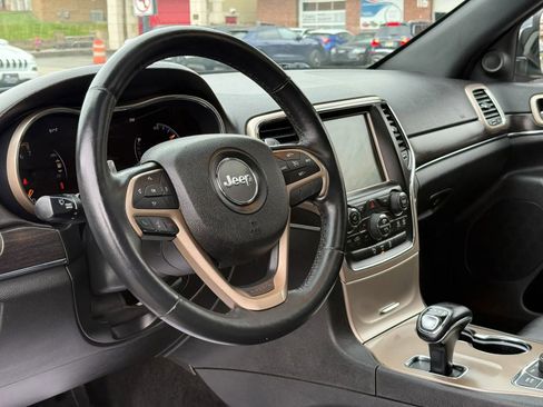 Used 2014 Jeep Grand Cherokee Limited image 22