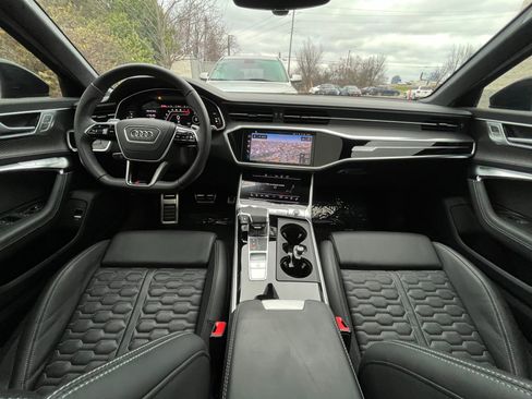 Used 2025 Audi RS 6 performance image 36