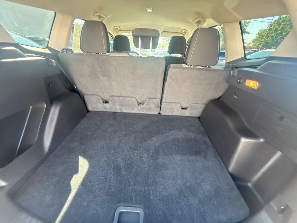 Used 2017 Ford Escape SE w/ SE Cold Weather Package AWD/4WD image 20