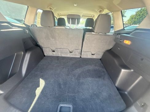 Used 2017 Ford Escape SE w/ SE Cold Weather Package AWD/4WD image 20