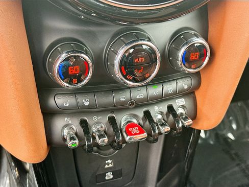 Used 2023 MINI Cooper S FWD image 16