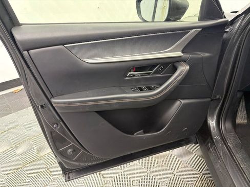 Used 2024 MAZDA CX-90 3.3 Turbo w/ Preferred Plus image 11