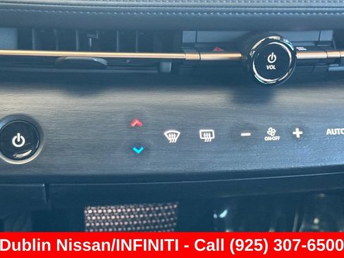 Used 2023 Nissan Ariya FWD image 29