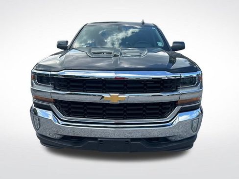 Used 2018 Chevrolet Silverado 1500 LT w/ All Star Edition AWD/4WD image 8