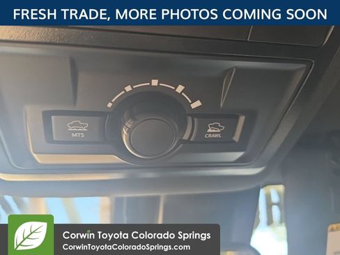 Used 2022 Toyota Tacoma TRD Off-Road w/ Technology Package AWD/4WD image 14