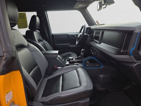 Used 2022 Ford Bronco Black Diamond AWD/4WD image 17