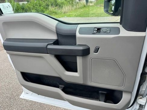 Used 2022 Ford F250 XL w/ Power Equipment Group AWD/4WD image 12