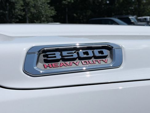 Used 2025 RAM 3500 Tradesman AWD/4WD image 9