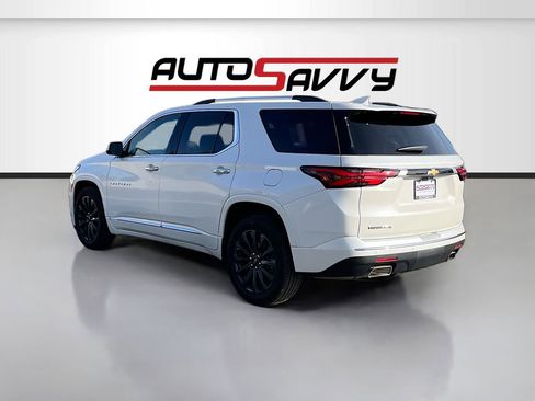 Used 2022 Chevrolet Traverse Premier FWD image 5