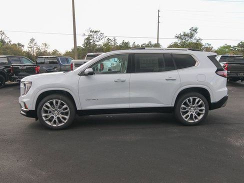 New 2026 GMC Acadia Denali w/ Super Cruise Package image 5