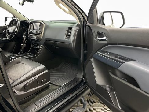 Used 2016 Chevrolet Colorado Z71 AWD/4WD image 30