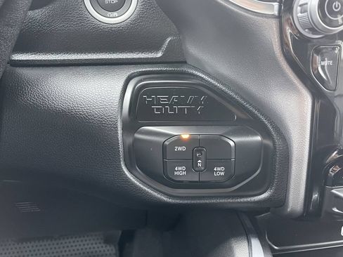 New 2026 RAM 2500 Laramie w/ Night Edition AWD/4WD image 27