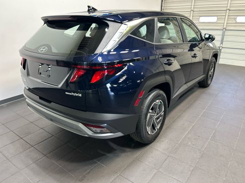 New 2026 Hyundai Tucson Blue SE AWD/4WD image 3