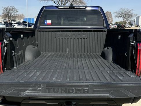 Used 2025 Toyota Tundra Limited image 30