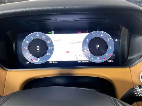 Used 2022 Land Rover Range Rover Velar R-Dynamic HSE image 5