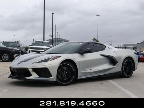 Used 2021 Chevrolet Corvette Stingray Preferred Cpe w/ Z51 Performance Package image 1