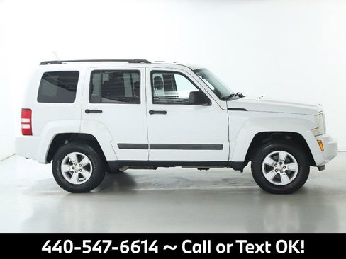 Used 2012 Jeep Liberty Sport w/ Popular Equipment Group image 12