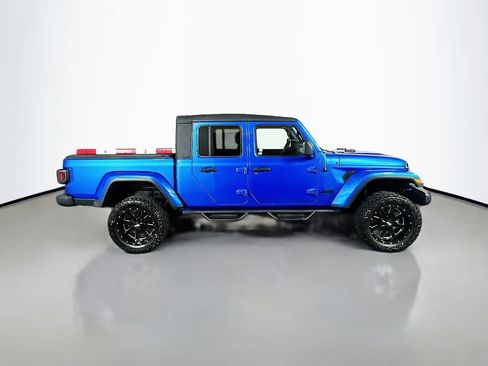 Used 2021 Jeep Gladiator Sport image 8