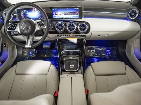 New 2026 Mercedes-Benz CLA 250 4MATIC image 9