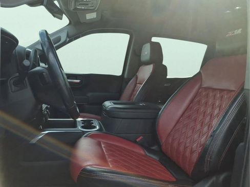 Used 2020 Chevrolet Silverado 1500 RST AWD/4WD image 9