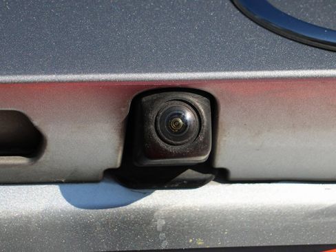 Used 2021 Toyota RAV4 LE image 43