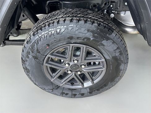 New 2026 Jeep Gladiator Sport image 33