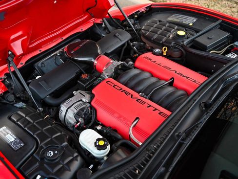 Used 2002 Chevrolet Corvette Z06 w/ Memory Pkg image 4