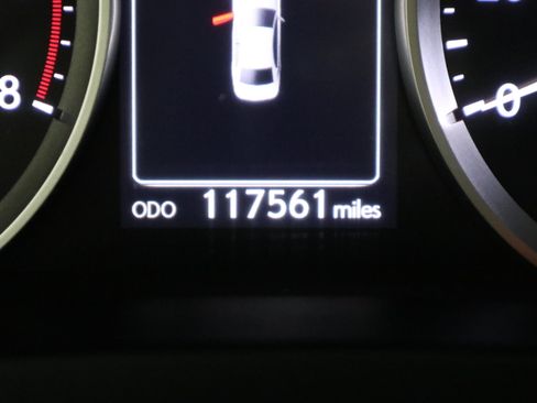 Used 2015 Lexus IS 250 RWD image 19