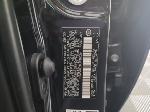 Used 2021 Toyota Corolla LE w/ LE Convenience Package FWD image 33