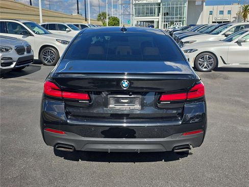 Used 2023 BMW 530i xDrive w/ M Sport Package image 4