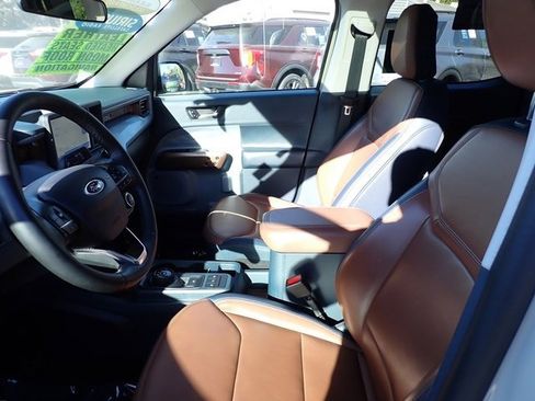 Certified 2024 Ford Maverick Lariat image 16