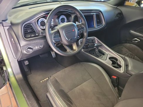 Used 2019 Dodge Challenger R/T Scat Pack w/ Shaker Package image 6