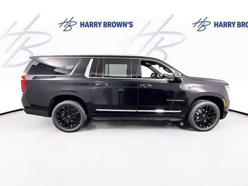 New 2026 GMC Yukon XL Elevation w/ LPO, Floor Liner Package AWD/4WD image 34
