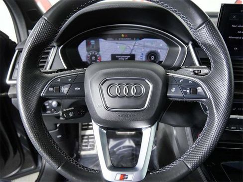 Used 2022 Audi SQ5 Prestige w/ Prestige Package image 21