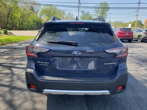 Used 2023 Subaru Outback Limited AWD/4WD image 4