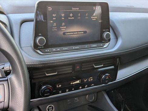 Certified 2021 Nissan Rogue SV image 13