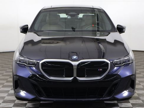Used 2024 BMW i5 M60 w/ Premium Package image 15