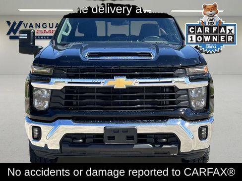 Used 2025 Chevrolet Silverado 2500 LT w/ Convenience Package AWD/4WD image 2