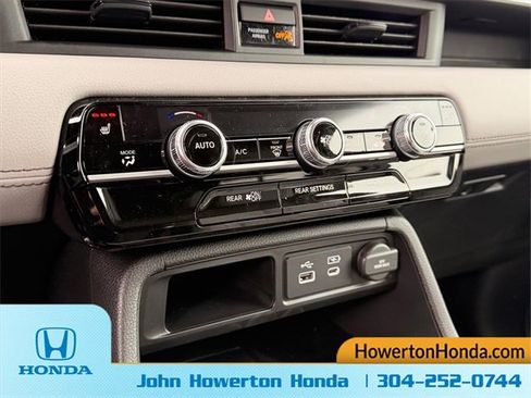 New 2025 Honda Pilot EX-L image 14