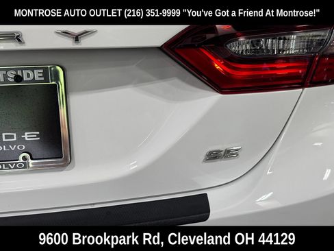 Used 2022 Toyota Camry SE w/ Convenience Package FWD image 52